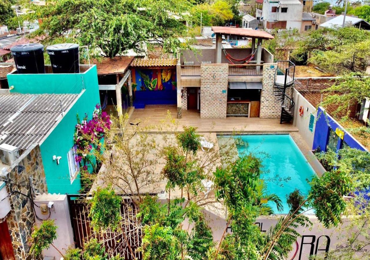 טגאנגה Hostal Aurora, Smith Lodging מראה חיצוני תמונה